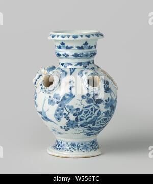 La vase de fleurs, d'un titulaire de la vase de fleur bleu faience peinte titulaire d., anonyme, Delft, c. 1680 - c. 1700, faïence, émail étain, H 27 cm × d 18 cm Banque D'Images