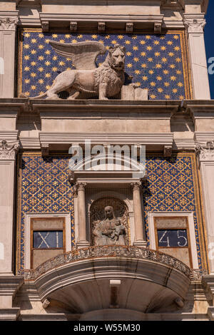 L'horloge astronomique de St Mark's Clocktower Venice Banque D'Images