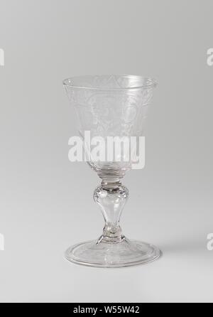 Bol Double double avec des ornements, bol de verre clair, incolore. Peu entrecoupée des ornements sur le calice., anonyme, Bohemen, ch. 1725 - c. 1750, verre, soufflage du verre, h 44,7 cm h 21,3 cm D. 12.0 cm Banque D'Images