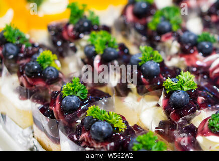 Gâteau de raisins , gâteau fruits colorés Banque D'Images