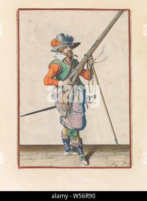 Garde soldat en tenant son fusil avec sa main droite incliné vers le haut, tout en plaçant le canon avec sa main gauche sur son furket onderrechtinghe figuerliicke Corte sur le imagehe aengaet, soo beaucoup de l'ghebruyck ( Musquet droit vant (série originale) titre, un soldat en faction, pleine longueur, à droite, tenant un fusil (un certain type d'arme à feu) avec sa main droite, le canon est incliné vers le haut. Il place le canon avec sa main gauche, qui contient également une mèche, sur son furket mousquet (fourchette). Cette gravure fait partie de la série de 43 exemplaires numérotés à la main de mousquetaires dans le Wapenhandelhe Banque D'Images