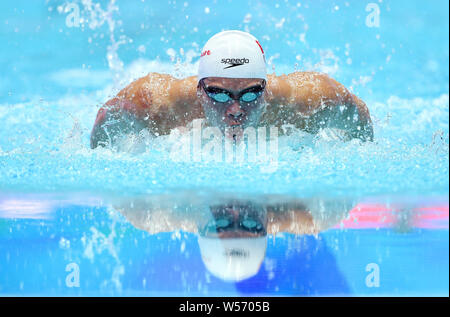 Gwangju, Corée du Sud. 26 juillet, 2019. Zhuhao Li de la concurrence de la Chine au cours de la le 100 m papillon à demi-finale des Championnats du Monde FINA à Gwangju, Corée du Sud, le 26 juillet 2019. Credit : Tao Xiyi/Xinhua/Alamy Live News Banque D'Images