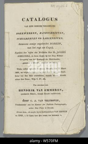 Catalogue de vente aux enchères d'une belle collection de livres etc. laissé par feu M. Jacobus Scheltema, catalogue imprimé de 43 pages. À l'intérieur de la première page, aux pages 10 et 26, chaque fois que deux timbres noirs : Royaume des Pays-Bas / Extérieur / JUSTE / POUR / joint, et d'UTRECHT : C. / catalogues avec les armoiries. Signé, le couvercle arrière m. : avec J. G. VAN DAVAL EN ZOON. Du capot arrière, m . : 1836. L'inscription, la page de titre : Catalogue / D'UN CLEAN / COLLECTION / brochures, manuels, / PEINTURE ET RARIETIES., Zaandam, Pierre I le Grand (tsar de Russie), J.G. van Daval & Zn, Utrecht, 1836. Banque D'Images