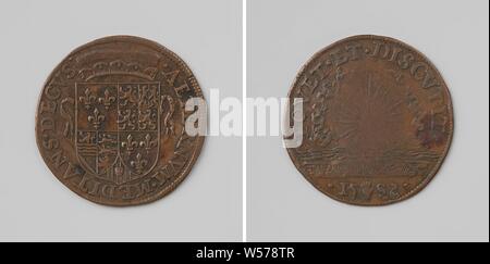 Inauguration d'Francois-Hercule, duc d'Anjou comme Comte de Flandre à Gand, médaille de cuivre. Avers : blason couronné dans une inscription. Marche arrière : disques durs soleil nuages au-dessus de la mer dans une inscription, au-dessus de l'année, Gand, François-Hercule de Valois (duc d'Anjou), anonyme, Anvers, 1582, cuivre (métal), frappant (métallurgie), d 2,8 cm × W 41 Banque D'Images