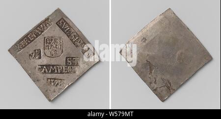 Siège de Kampen, pièce d'urgence frappées de payer les arriérés à la garnison, unilatérale d'urgence en forme de losange de monnaie. A l'avant : sept stamps : armoiries entre la valeur de mesure au-dessus de l'inscription et l'année au sein de l'inscription. Inverse : en blanc. Neuf cents et demi, Kampen, anonyme, 5-Jun-1578, de l'argent (métal), frappant (métallurgie), h 4,4 cm × 4.3 cm × w w 6,86 Banque D'Images