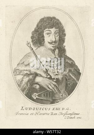 Portrait de Louis XIII, Roi de France à XIII ovale Ludouicus D.G. Franciae et Navarre Rex (Christianißimus titre sur l'objet), roi de France en ovale, buste, vêtu d'un manteau royal et sceptre en main, Louis XIII (roi de France), Cornelis Danckerts (I), Pays-Bas, 1613 - 1656, papier, gravure, h 150 mm × W 110 mm Banque D'Images