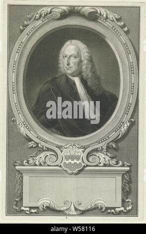 Portrait de Willem Van Citters, buste de Willem Van Citters, dans un cadre ovale avec au fond son arme et d'un piédestal avec un champ vide pour son nom, Willem Van Citters, Jacob Houbraken, Amsterdam, 1757 - 1759, le papier, gravure, h 360 mm × W 233 mm Banque D'Images