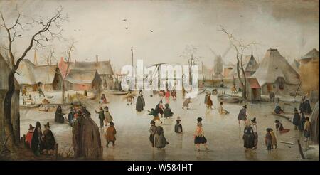 Le patin à glace dans un village, à un village de divertissement de glace. Vue sur le village en hiver avec beaucoup de figures à patiner, à jouer et de pompage sur la glace. À gauche, deux personnes ont coulé à travers la glace. Dans la distance d'un pont-levis et un moulin, Hendrick Avercamp, ch. 1610, tableau de bord, de la peinture à l'huile (peinture), support : h 35,7 cm × 70,4 cm × w t 1,4 cm de section : h 54,3 cm × w 89 cm × t 8,5 cm taille de la vue : H 35 cm × w 69,9 cm Banque D'Images