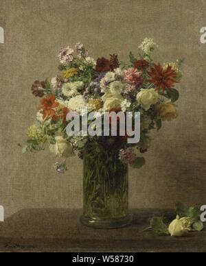 Fleurs de Normandie, nature morte avec fleurs. Bouquet de fleurs dans un grand vase en verre, sur la droite est une rose., Henri Fantin-Latour, 1887, toile, de la peinture à l'huile (peinture), H 72 cm × w 60 cm Banque D'Images