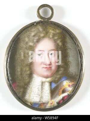 Portrait de Frédéric I (1657-1713), roi de Prusse, probablement présenté comme électeur de Brandebourg et duc de Prusse. Buste, légèrement vers la droite. Une partie de la collection de portraits portrait, Friedrich I (roi de Prusse), Samuel Blesendorf (attribué à), 1677 - 1706, le cuivre (métal), h 3,2 cm × w 2,5 cm × 0,3 cm d Banque D'Images