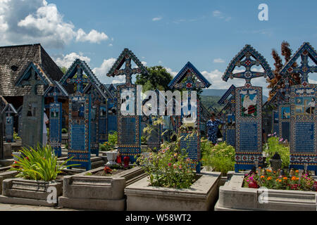 Cimetière Joyeux de Sapanta,, Maramures, Roumanie Banque D'Images