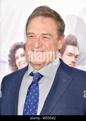 HOLLYWOOD, CA - 25 juillet : John Goodman assiste à la première de Los Angeles Nouvelle Série HBO "Les pierres juste à des studios Paramount le 25 juillet 2019 à Hollywood, Californie. Banque D'Images