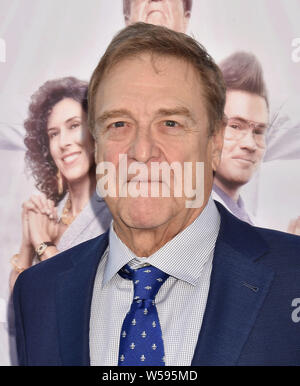 HOLLYWOOD, CA - 25 juillet : John Goodman assiste à la première de Los Angeles Nouvelle Série HBO "Les pierres juste à des studios Paramount le 25 juillet 2019 à Hollywood, Californie. Banque D'Images