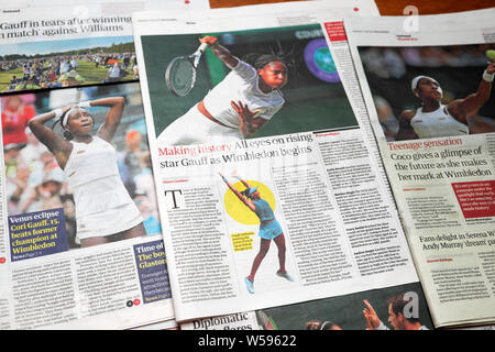 Cori Gauff 'Tous les yeux sur Rising Star Gauff comme jeu set et match commence' Guardian titres et articles sur American teen tennis Juin 2019 London UK Banque D'Images