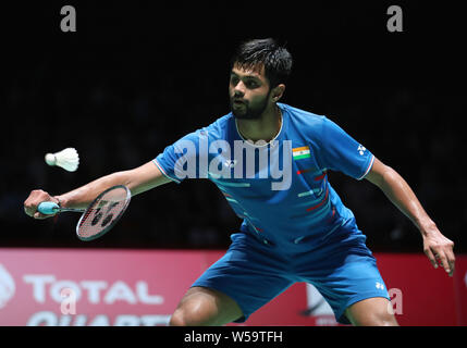 Tokyo, Japon. 27 juillet, 2019. Praneeth Sai B. de l'Inde est en concurrence au cours de la demi-finale du tournoi contre Kento Momota du Japon au Japon Ouvrir 2019 tournoi de badminton à Tokyo, Japon, Juillet 27, 2019. Kento Momota a gagné 2-0. Crédit : Du Xiaoyi/Xinhua/Alamy Live News Banque D'Images