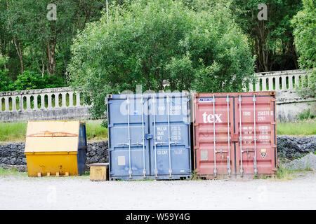 Londres, Angleterre / ROYAUME UNI - 20 juillet 2019 : parc à réservoirs de stockage en acier construction site Banque D'Images