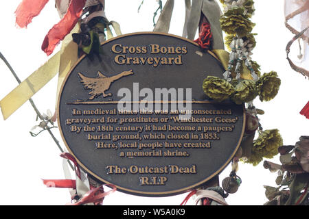 Le proscrit mort, cross bones graveyard plague Banque D'Images