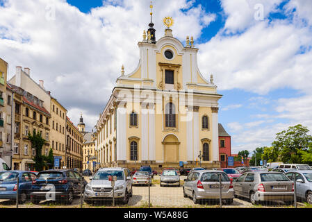 WROCLAW, POLOGNE - Juillet 17, 2019 : l'église Baroque du saint Nom de Jésus, également connu sous le nom de l'église de l'université en raison de l'emplacement juste à côté de l'e Banque D'Images