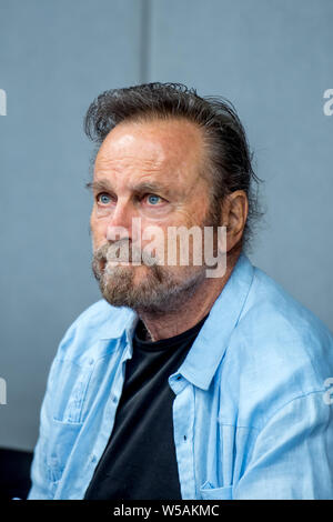 Londres - le 27 juillet 2019 : l'acteur italien Franco Nero (Django, Camelot, Keoma) au cours de la London Film & Comic Con 2019 à l'Olympia Exhibition Centre, 75015. Utilisez uniquement éditoriale Banque D'Images