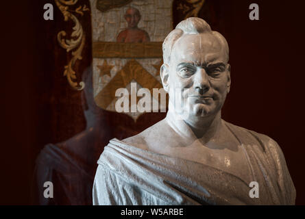 Le buste du grand ténor Enrico Caruso, installé dans le musée homonyme de Lastra a Signa, dans la province de Florence. Banque D'Images