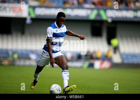 Londres, Royaume-Uni. 27 juillet, 2019. Olamide Shodipo de Queens Park Rangers pendant la pré-saison match amical de football, Queens Park Rangers v Watford à Loftus Road Stadium à Londres le samedi 27 juillet 2019. Ce droit ne peut être utilisé qu'à des fins rédactionnelles. Usage éditorial uniquement, licence requise pour un usage commercial. Aucune utilisation de pari, de jeux ou d'un seul club/ligue/dvd publications. Photos par Tom Smeeth/Andrew Orchard la photographie de sport/Alamy live news Crédit : Andrew Orchard la photographie de sport/Alamy Live News Banque D'Images