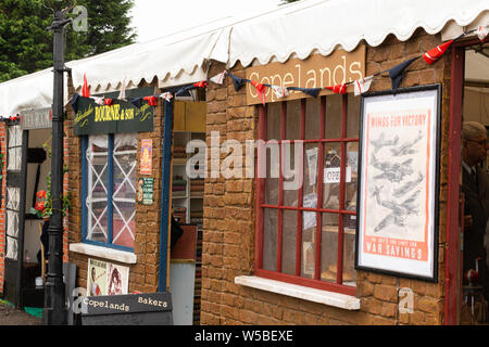 Reprise de la guerre et de la paix 2019, Paddock Wood Hop Farm. Banque D'Images