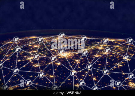 Réseau mondial de communication et d'échanges de données sur la planète Terre et de transférer avec la technologie de l'image fournie par la NASA. Banque D'Images