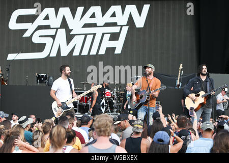 WANTAGH, NY - 20 juil : Canaan Smith se produit en concert le 20 juillet 2019 à Northwell La santé au Jones Beach à Wantagh, New York. Banque D'Images