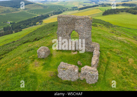 Vue aérienne du château de Dunnideer, près d'Insch, Aberdeenshire, Écosse. Banque D'Images