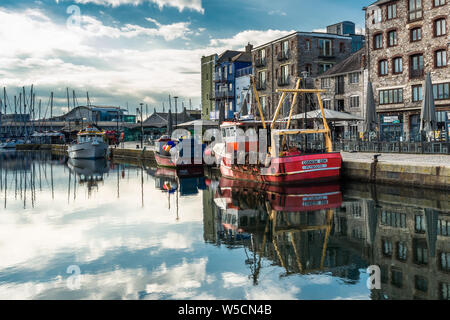 Le port de Sutton Sutton, autrefois connu sous le nom de piscine, est le port d'origine de la ville de Plymouth le quartier de Barbican historique dans le Devon, en Angleterre. UK. Banque D'Images