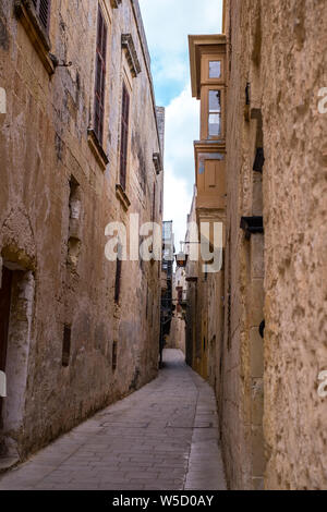 La ville de Mdina, Malte - 20 juillet, 2019. Scène de rue de Mdina, Malte - La ville silencieuse Banque D'Images