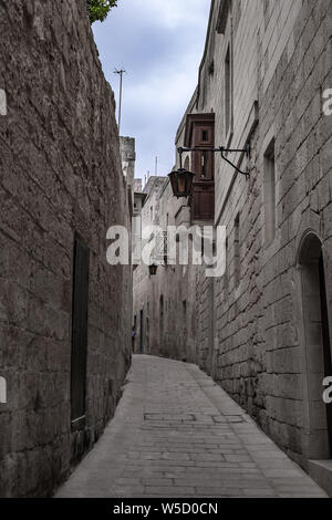 La ville de Mdina, Malte - 20 juillet, 2019. Scène de rue de Mdina, Malte - La ville silencieuse Banque D'Images