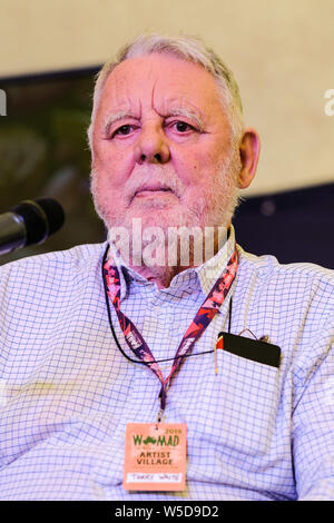 Festival WOMAD, Charlton Park, Wiltshire, Royaume-Uni. 28 juillet, 2019. Terry Waite au festival WOMAD (World of Music Arts and Dance) le dimanche 28 juillet 2019 à Charlton Park, Malmesbury. Terry Waite CEPB célébrera son 80e anniversaire à la fin du mois. Il a parlé de la réédition de son livre "Voyage avec un primate", qui est sur l'art de voyager le monde dans les années 80 avec l'archevêque de Canterbury. Photo par : Julie Edwards/Alamy Live News Banque D'Images