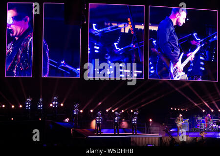 Madrid, Espagne. 26 juillet, 2019. Matthew Bellamy de Muse live à un concert de la théorie de la modalité 'World Tour' à la Wanda Metropolitano Stadium. Madrid, 26.07.2019 | Conditions de crédit dans le monde entier : dpa/Alamy Live News Banque D'Images