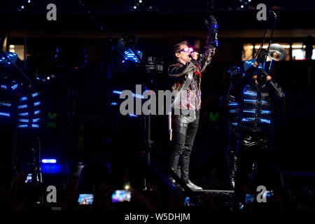 Madrid, Espagne. 26 juillet, 2019. Matthew Bellamy de Muse live à un concert de la théorie de la modalité 'World Tour' à la Wanda Metropolitano Stadium. Madrid, 26.07.2019 | Conditions de crédit dans le monde entier : dpa/Alamy Live News Banque D'Images