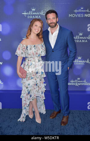 Patti murin et mari Colin Donnell à l'été 2019 Hallmark Channel TCA événement dans une résidence privée. Beverly Hills, l'utilisation dans le monde entier 26.07.2019 | Banque D'Images