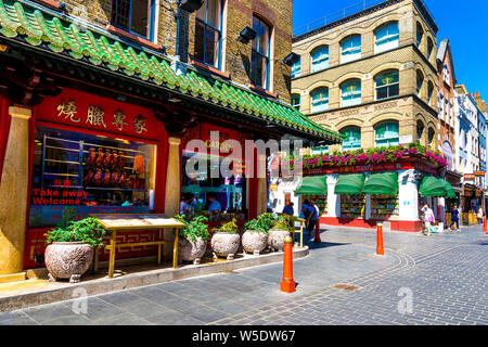 Façade du restaurant chinois Lotus Garden dans Chinatown, Londres, UK Banque D'Images