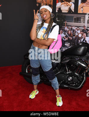 Ajiona Alexus assiste à la 10e anniversaire de Kiehl's pour LifeRide l'amfAR au profit de la recherche sur le VIH/SIDA dans la région de Century City à Westfield Century City à Century City le 27 juillet 2019. Banque D'Images