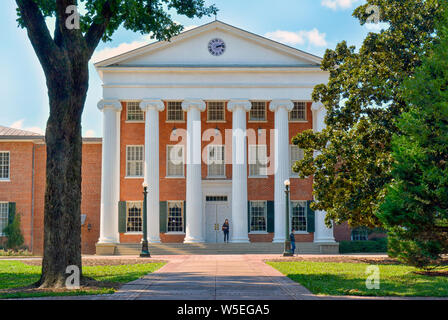 Le Lyceum bâtiment était la vue d'un affrontement sanglant de droits civils en 1962 sur le campus de l'Ole Miss à l'Université du Mississippi, Oxford, MS Banque D'Images