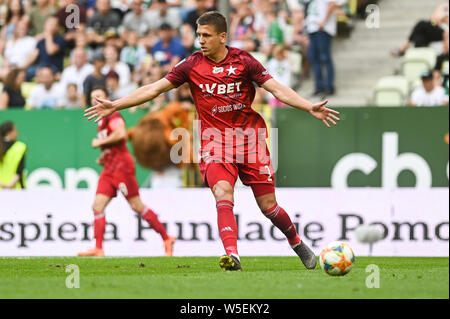 Gdansk, Pologne. 28 juillet, 2019. Rafal Janicki de Wisla Cracovie vu en action au cours de la PKO Ekstraklasa match de championnat entre Pagan Wisla Cracovie et Gdansk.(score final ; Pagan Gdansk 0:0 Wisla Cracovie). Credit : SOPA/Alamy Images Limited Live News Banque D'Images