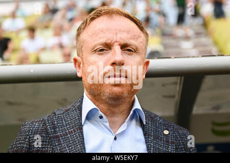 Gdansk, Pologne. 28 juillet, 2019. Entraîneur de Pagan Gdansk Piotr Stokowiec vu avant le match d'Ekstraklasa PKO Pagan entre Gdansk et Wisla Cracovie.(score final ; Pagan Gdansk 0:0 Wisla Cracovie). Credit : SOPA/Alamy Images Limited Live News Banque D'Images