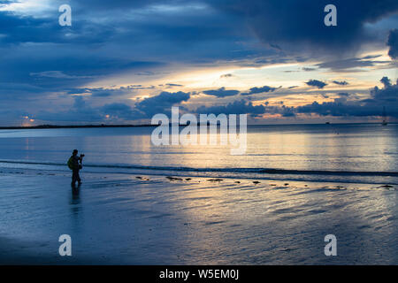 Fidji Bay au coucher du soleil - Pacifique Sud Banque D'Images