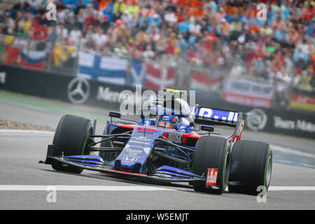 Hockenheim, Allemagne. 28 juillet, 2019. La Scuderia Toro Rosso pilote thaïlandais Alexander Albon fait concurrence au cours de l'Allemand F1 course de Grand Prix. Credit : SOPA/Alamy Images Limited Live News Banque D'Images