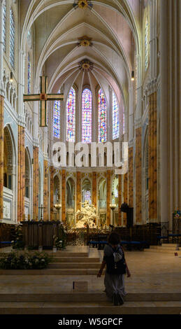 Chartres, France - Nov 2019 - intérieur de la Cathédrale Notre Dame Banque D'Images