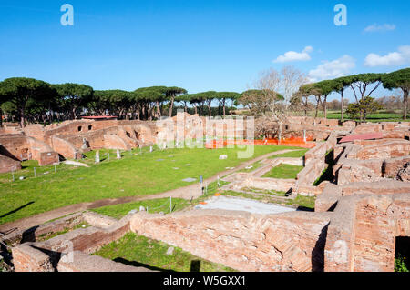 De gymnase Terme di Nettuno (bains romains de Neptune), site archéologique d'Ostia Antica, Ostia, province de Rome, Latium, Italie, Europe Banque D'Images