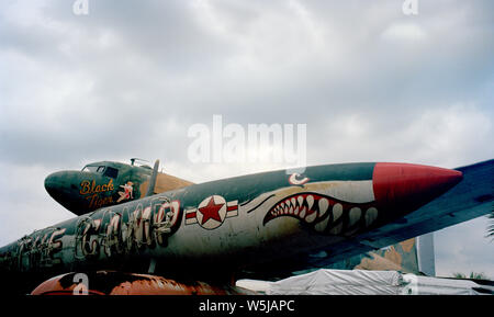 Les requins de la bouche de l'ère américaine WW2 bomber avion. Armes ARMES arme bombe Banque D'Images