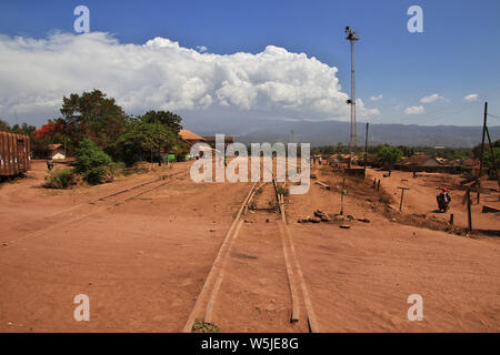 Gare dans la ville de Moshi, Afrique Banque D'Images