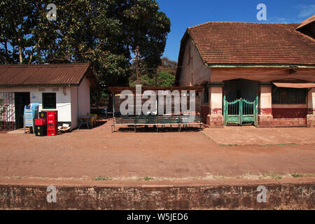 Gare dans la ville de Moshi, Afrique Banque D'Images