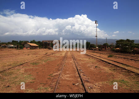 Gare dans la ville de Moshi, Afrique Banque D'Images