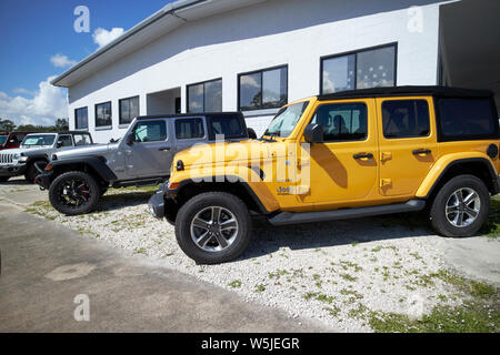 Nouveau Jeep Wrangler vus pour la vente de véhicules sur un lot de vente de voiture en Floride usa États-Unis d'Amérique Banque D'Images